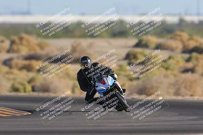 media/Nov-06-2023-Moto Forza (Mon) [[ce023d0744]]/3-Intermediate Group/Session 5 (Turn 4)/